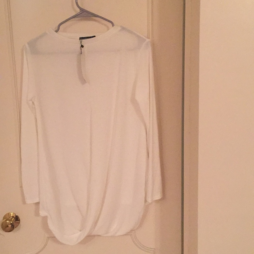 NWT White Long Sleeve Tee